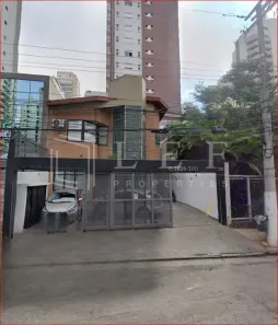 Prédio Comercial para alugar, 200m² no Indianópolis, São Paulo