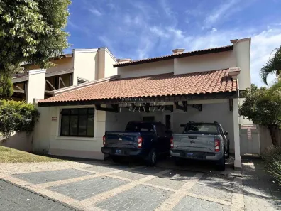 Casa com 3 Quartos para venda ou aluguel, 200m² no Alto da Colina, Londrina