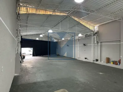Galpão/Depósito/Armazém para alugar, 260m² no Vila Hulda, Guarulhos