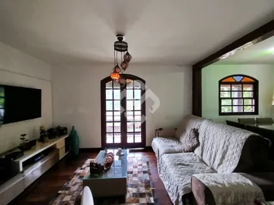 Casa de Condomínio com 2 Quartos à venda, 117m² no Várzea, Teresópolis