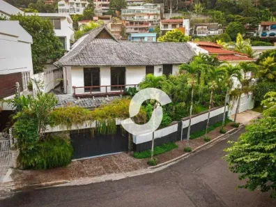 Casa de Condomínio com 4 Quartos à venda, 743m² no São Francisco, Niterói