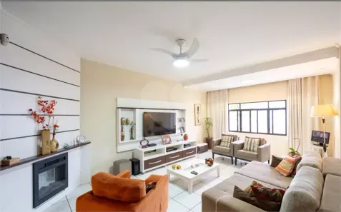 Sobrado com 4 Quartos à venda, 245m² no Vila Clementino, São Paulo