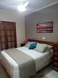 Casa com 2 Quartos à venda, 200m² no Jardim Pacaembu, Jundiaí