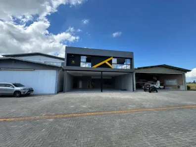 Galpão/Depósito/Armazém com 3 Quartos à venda, 169m² no Santa Luzia, Porto Belo
