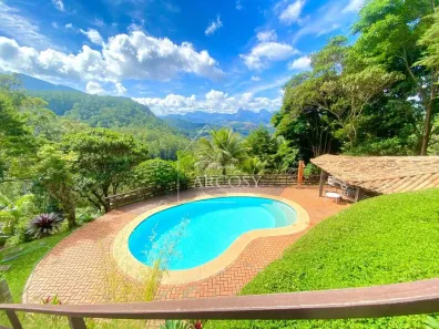 Casa de Condomínio com 6 Quartos à venda, 361m² no Corrêas, Petrópolis