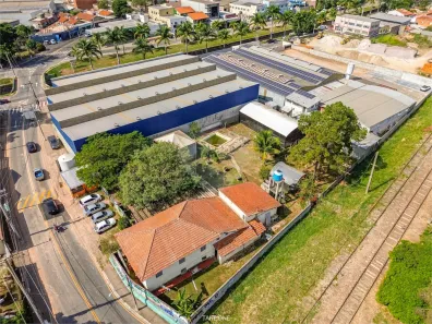 Casa com 10 Quartos à venda, 275m² no João XXIII, Vinhedo