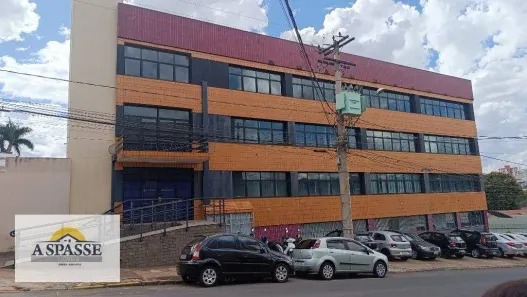 Prédio Comercial para alugar, 1650m² no Jardim América, Ribeirão Preto