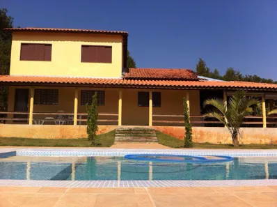 Fazenda/Sítio com 4 Quartos à venda, 300m² no Campo do Meio, Araçoiaba da Serra