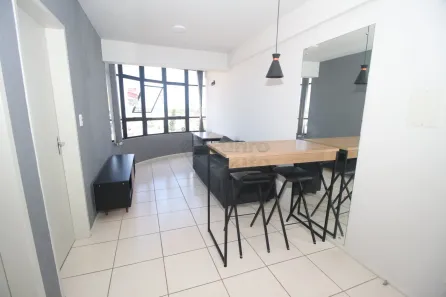Apartamento com 1 Quarto para alugar, 50m² no Centro, Pelotas