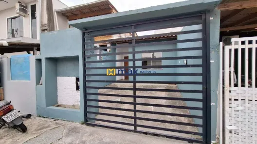 Casa com 2 Quartos para alugar, 51m² no Cidade Nova, Itajaí