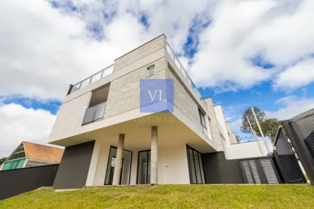 Sobrado com 3 Quartos à venda, 154m² no Pilarzinho, Curitiba