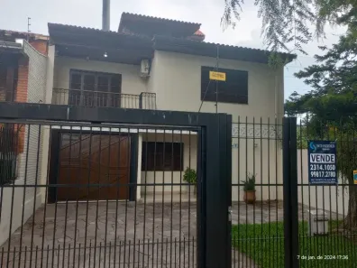 Casa com 3 Quartos à venda, 379m² no Ipanema, Porto Alegre