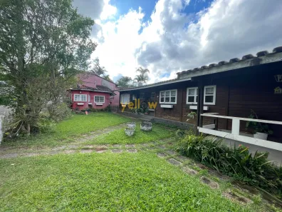 Casa de Condomínio com 4 Quartos para alugar, 250m² no Arujázinho I, II e III, Arujá