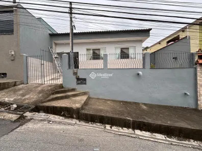 Casa com 3 Quartos à venda, 150m² no Monte Castelo, Volta Redonda