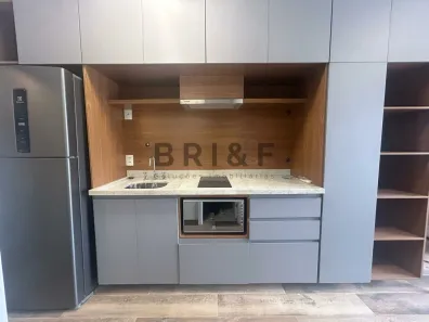 Apartamento com 1 Quarto para alugar, 25m² no Jardim das Acácias, São Paulo