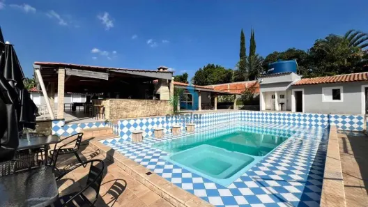 Fazenda/Sítio com 4 Quartos à venda, 1327m² no Dona Catarina, Mairinque