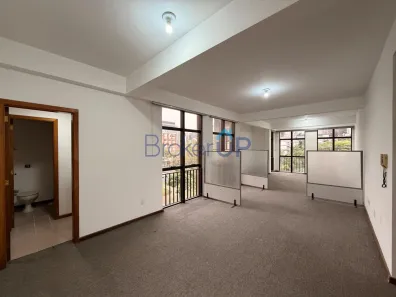 Sala Comercial para alugar, 45m² no Rio Branco, Porto Alegre