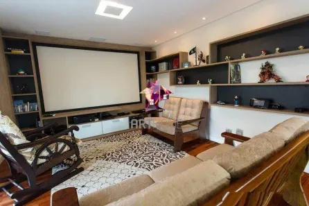 Sobrado com 4 Quartos à venda, 260m² no Jardim São Caetano, São Caetano do Sul