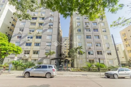 Apartamento com 1 Quarto para alugar, 35m² no Azenha, Porto Alegre