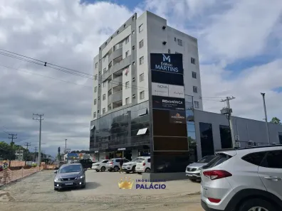 Apartamento com 2 Quartos para alugar, 60m² no Bom Retiro, Joinville