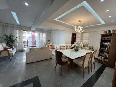 Apartamento com 4 Quartos para alugar, 202m² no Setor Bueno, Goiânia