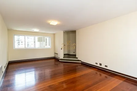 Apartamento com 4 Quartos para alugar, 251m² no Água Verde, Curitiba
