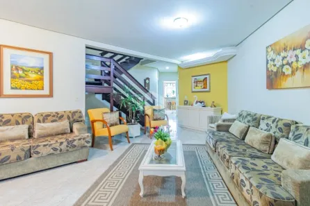 Casa com 3 Quartos à venda, 235m² no Nonoai, Porto Alegre