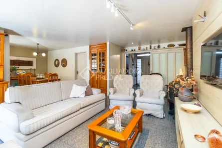 Sobrado com 4 Quartos à venda, 235m² no Azenha, Porto Alegre