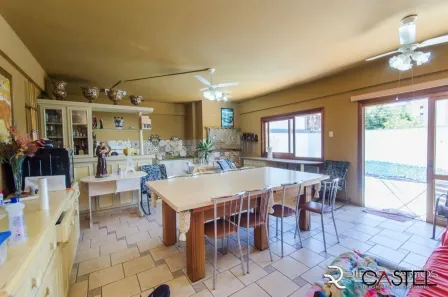 Casa com 4 Quartos para alugar, 518m² no Jardim Botânico, Porto Alegre