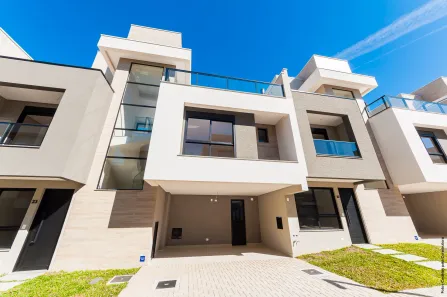 Casa de Condomínio com 3 Quartos à venda, 169m² no Santa Felicidade, Curitiba