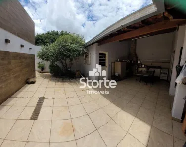 Casa com 5 Quartos à venda, 230m² no Segismundo Pereira, Uberlândia