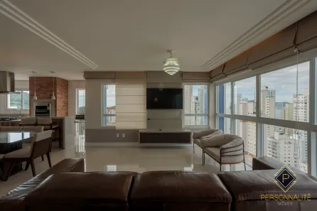 Apartamento com 3 Quartos à venda, 177m² no Pioneiros, Balneário Camboriú