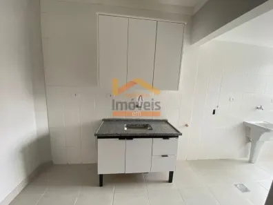 Apartamento com 2 Quartos para alugar, 60m² no Jardim Lizandra, Americana