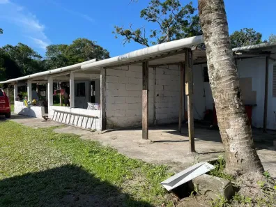 Fazenda/Sítio com 3 Quartos à venda, 75m² no Balneario Gaivotas, Itanhaém
