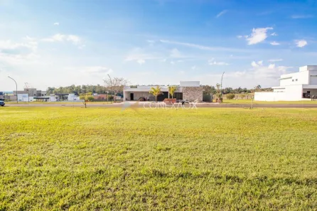Lote/Terreno à venda, 827m² no Residencial Haras Patente, Jaguariúna
