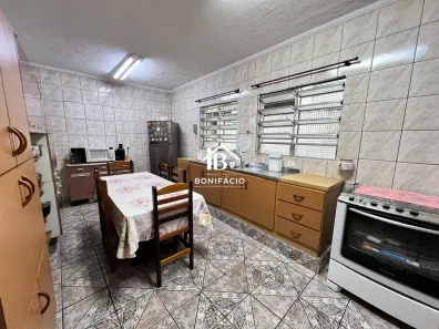Casa com 2 Quartos para alugar, 75m² no Jardim Planalto, São Paulo