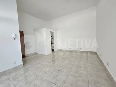 Ponto Comercial para alugar, 33m² no Santa Mônica, Uberlândia