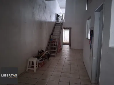 Galpão/Depósito/Armazém com 3 Quartos à venda, 288m² no Santana, Porto Alegre