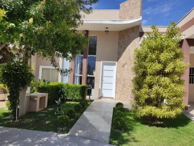 Casa de Condomínio com 3 Quartos à venda, 125m² no Horto Florestal, Sorocaba