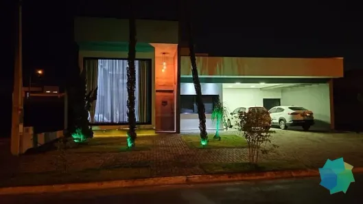 Casa com 3 Quartos à venda, 215m² no Residencial Lagos D'Icaraí, Salto