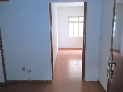 Apartamento com 2 Quartos à venda, 79m² no Sé, São Paulo