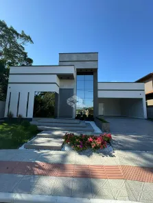 Casa com 3 Quartos à venda, 180m² no Universitário, Tijucas