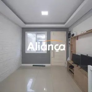 Casa com 2 Quartos para alugar, 82m² no Hípica, Porto Alegre