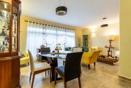 Casa com 3 Quartos à venda, 267m² no Bosque da Saúde, São Paulo