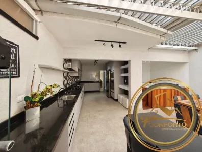 Casa de Condomínio com 4 Quartos à venda, 392m² no Vila Bertioga, São Paulo