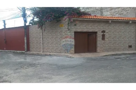 Casa com 3 Quartos à venda, 278m² no Jardim Brasília, Camaçari