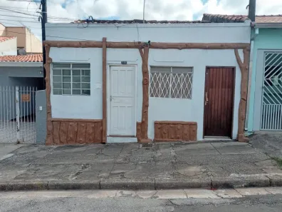 Casa com 3 Quartos à venda, 140m² no Vila Haro, Sorocaba