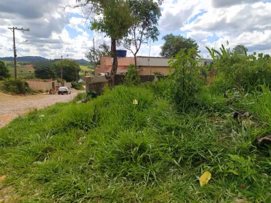 Lote/Terreno à venda, 372m² no Melo Viana, Esmeraldas