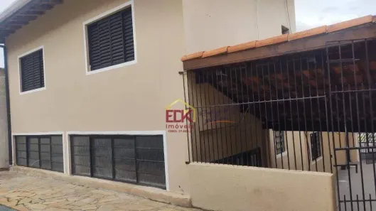 Sobrado com 5 Quartos à venda, 350m² no São Dimas, Guaratinguetá