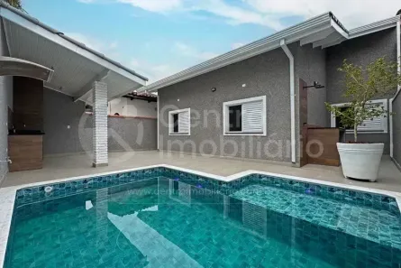 Casa com 3 Quartos à venda, 133m² no Parque Balneario Oasis, Peruíbe